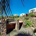 Private With Pool In Villa *